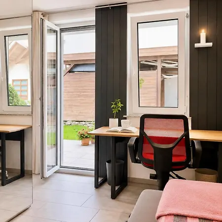 Daire Zentrales In Mit Terrasse Fuer Bis Zu 5 Personen Friedrichshafen